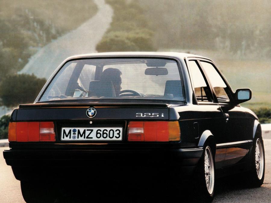  BMW 325i Coupe 1983 года  (фото 5 из 7)